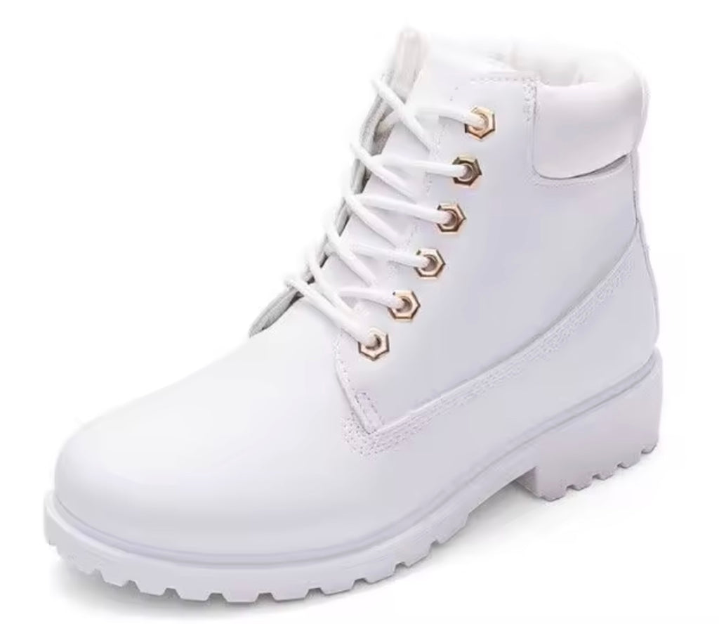 Women’s Winter British-Style Mid